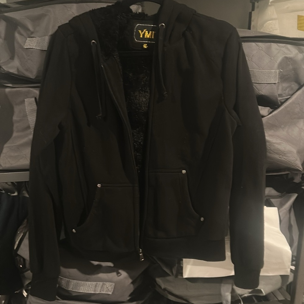 YMI Black Fleece-Lined Hoodie‎
